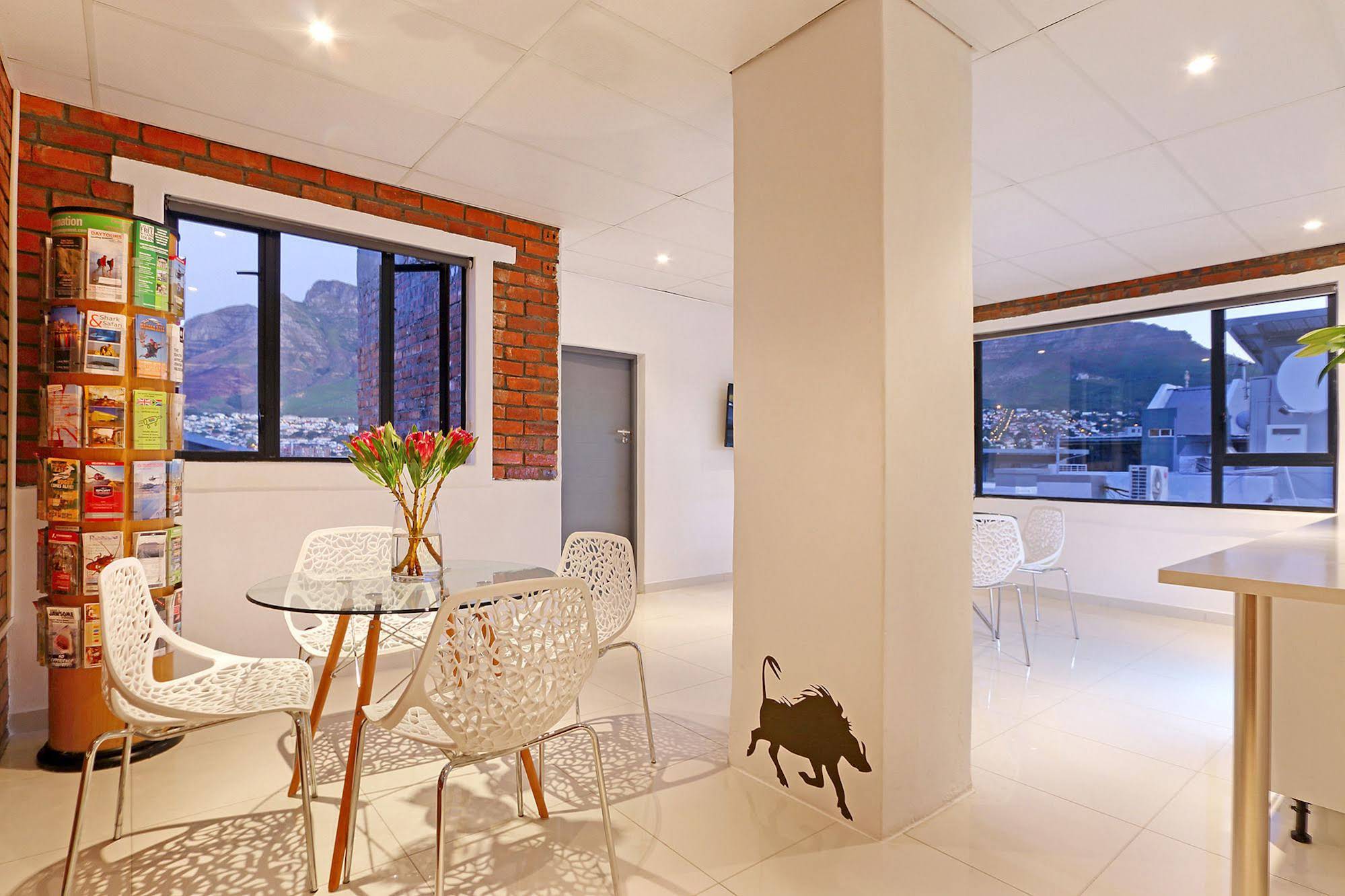 Happy Rhino — hotel in Cape Town