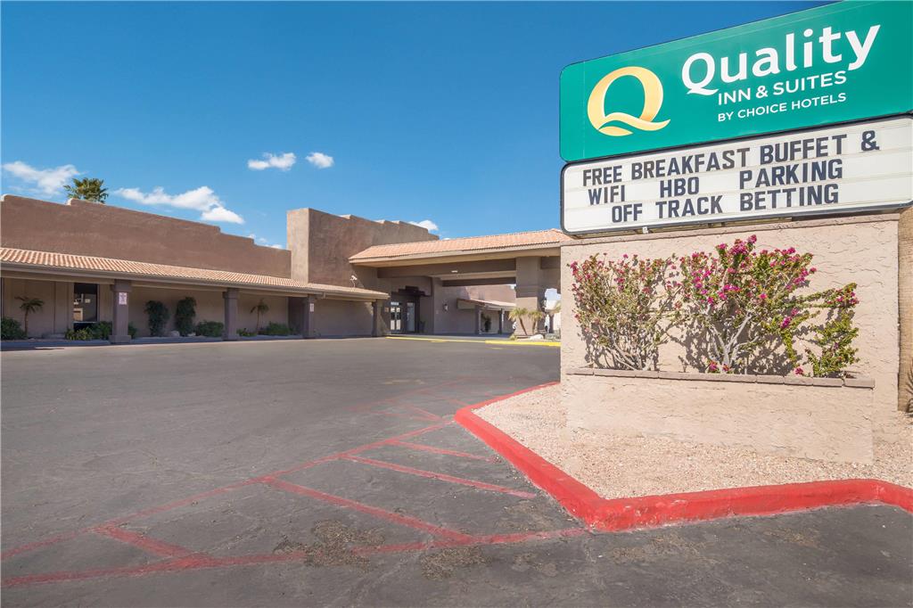 Quality Inn & Suites Lake Havasu City - photo 2