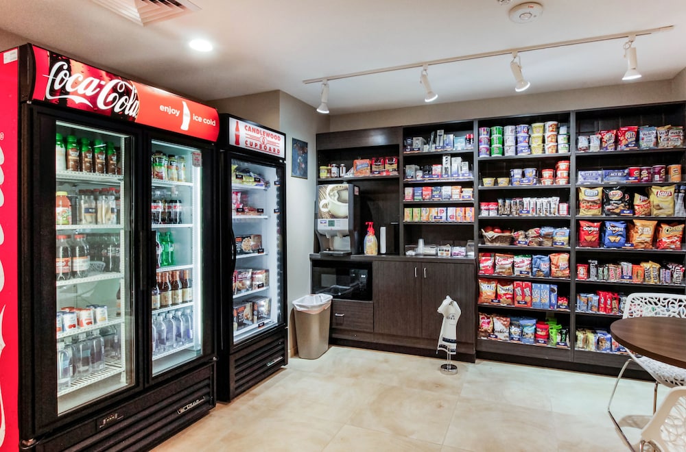 Candlewood Suites Brighton by IHG - photo 28