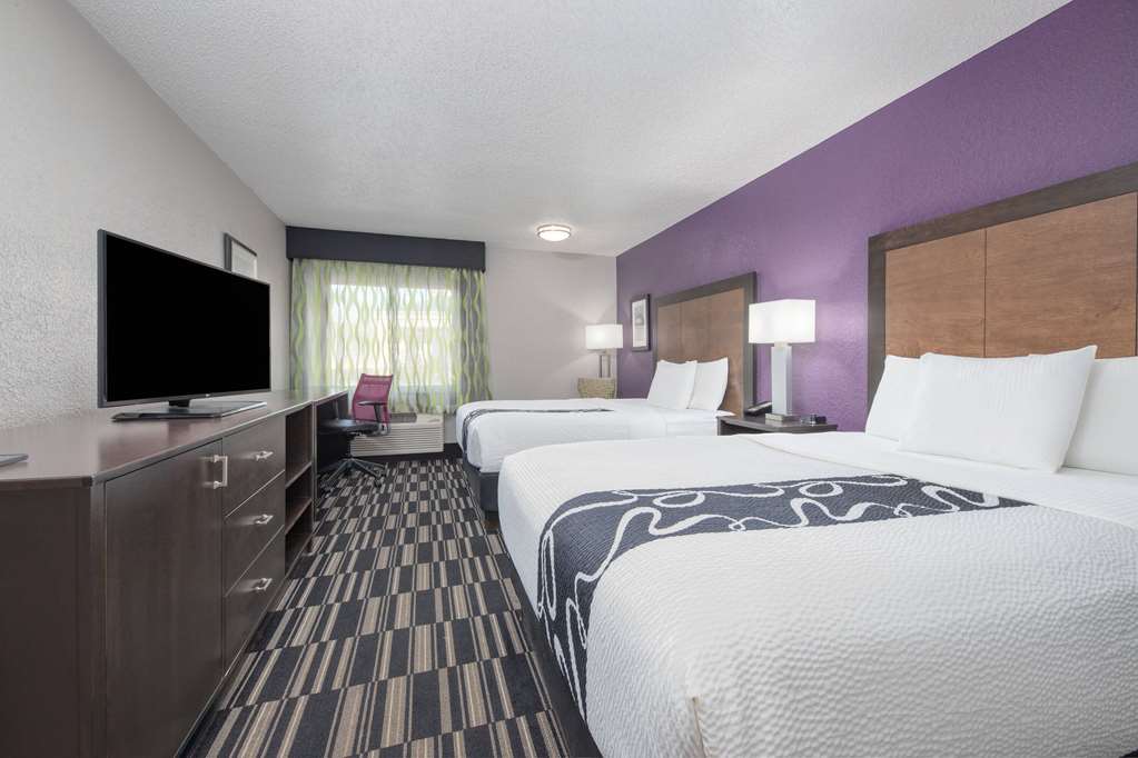 La Quinta Inn by Wyndham El Dorado - photo 16