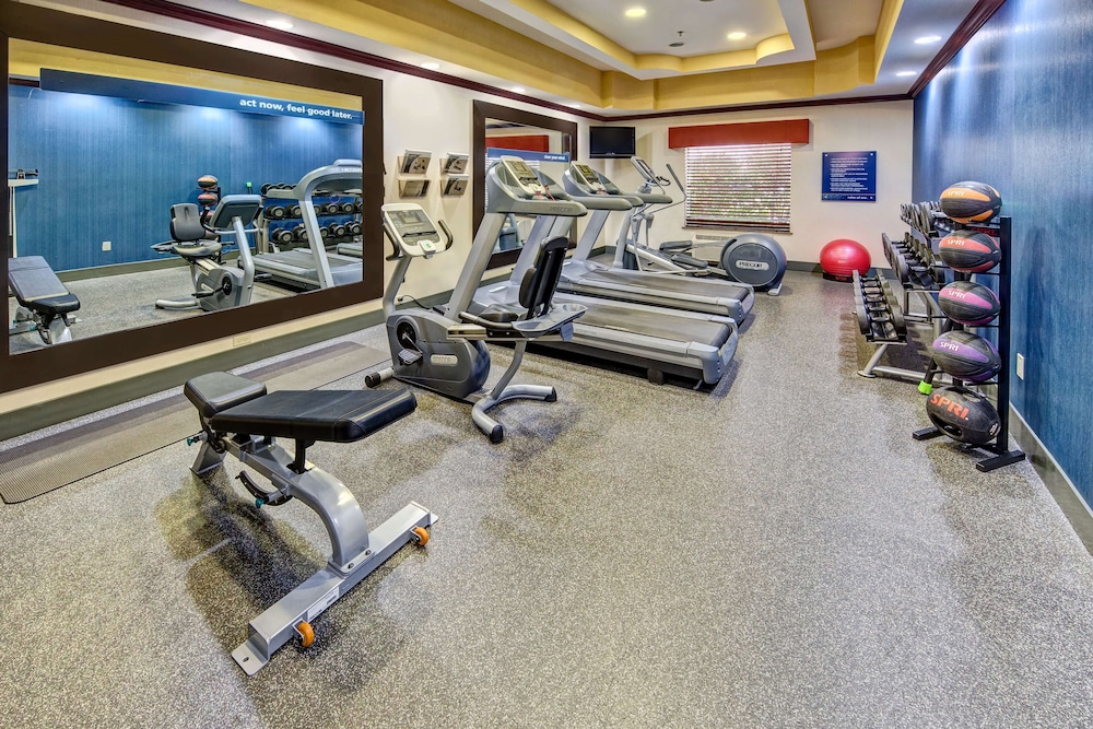 Hampton Inn Corsicana - photo 34
