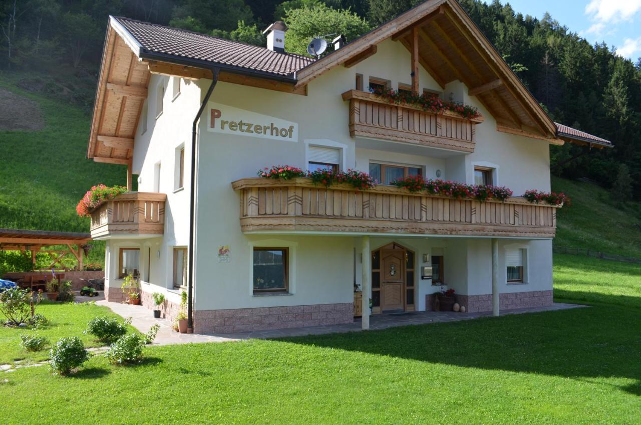 Pretzerhof in Campo Di Trens, Italy