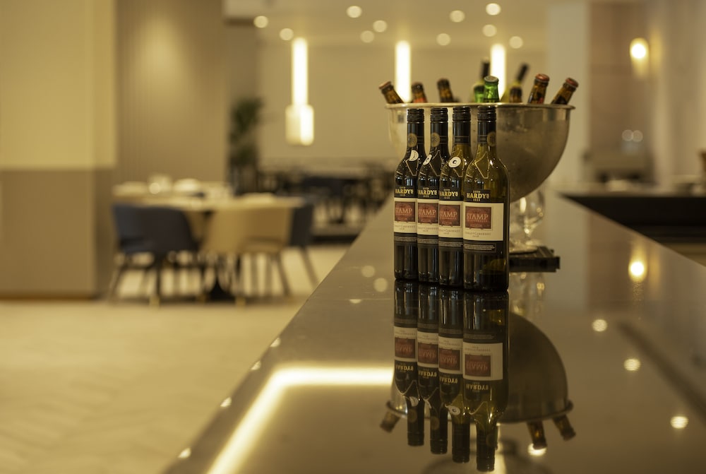 מזון ומשקאות