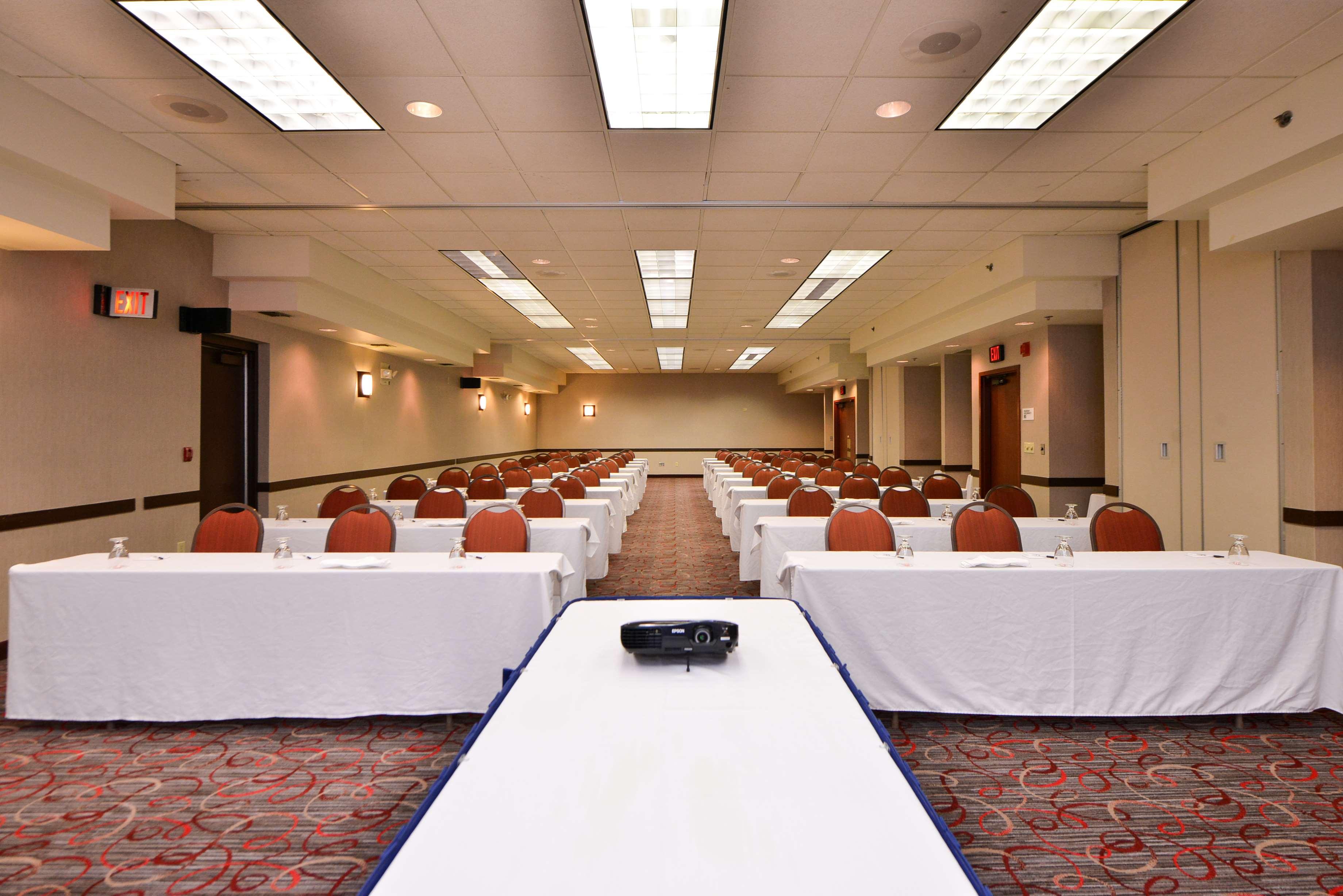 Radisson Hotel Madison - photo 43