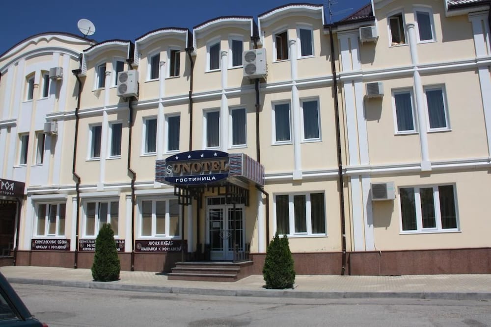 SunHotel - carbon neutral hotel in Yessentuki