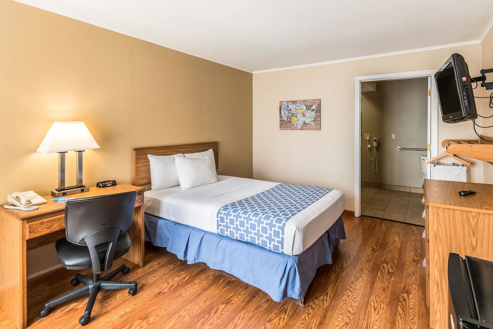 Smart Extended Stay - photo 11