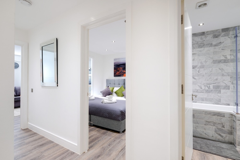 Reading Town Centre 1 and 2 Bdr Apts