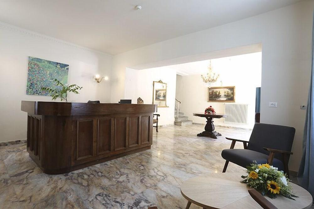 Hotel Ristorante Corona