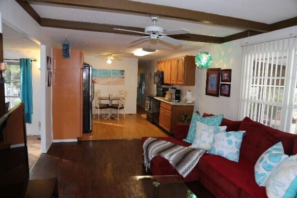 11311 Azalea Lane in Fort Myers Beach, United States