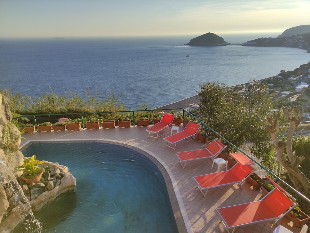 Hotel Villa al Mare — hotel in Barano D'ischia