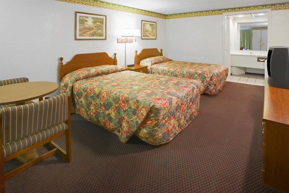 Americas Best Value Inn Merrillville - photo 14