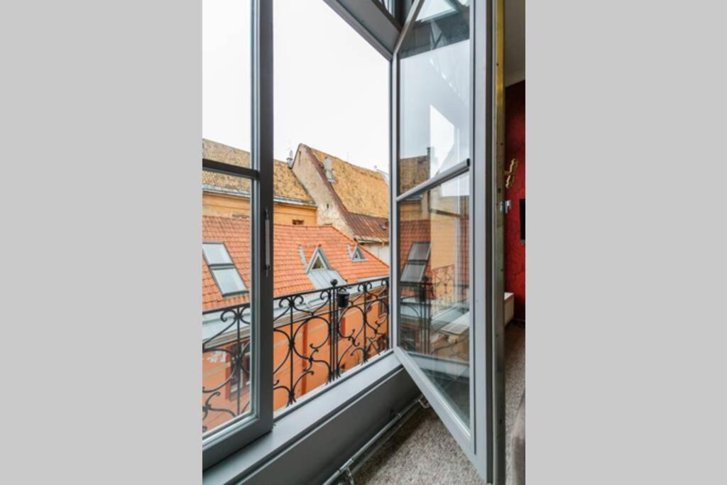 Best Old Town View in Tallinn with Sauna