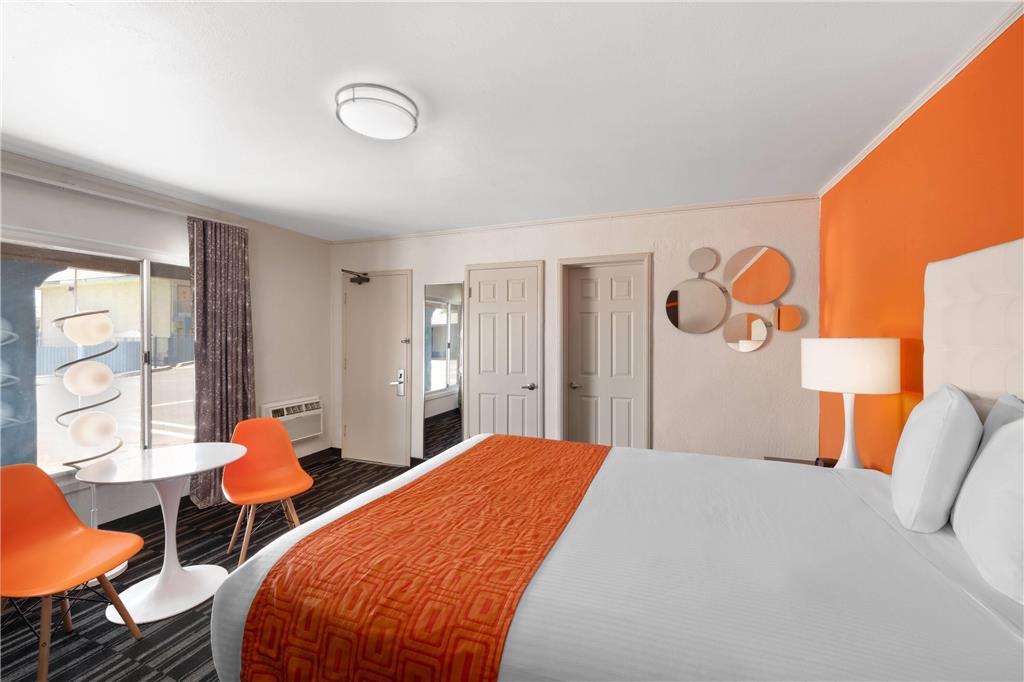 Howard Johnson by Wyndham Modesto Ceres - photo 21