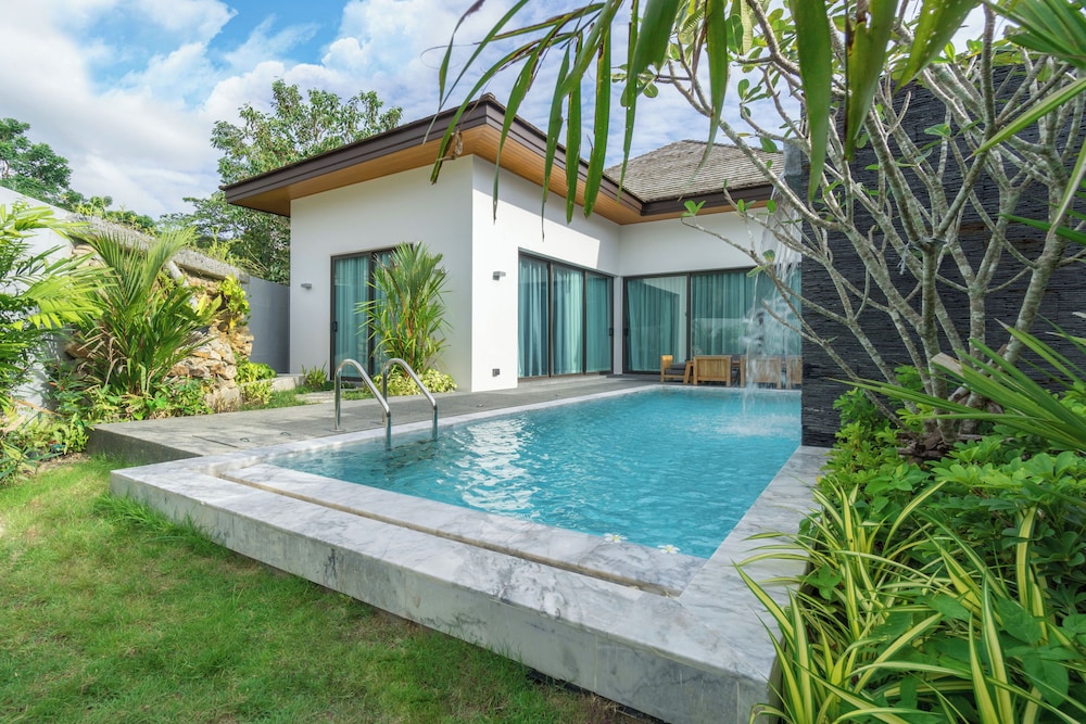 Thai Balinese 3BR Pool Villa Rico Kamala — 4-Star Luxury Hotel in Phuket, Thailand