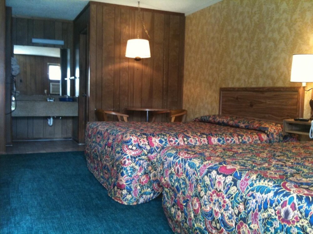 Ladybird Inn in Johnson, United States