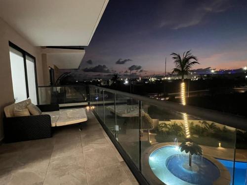 Acapulco Brake Rental — 4-Star Luxury Hotel in Acapulco De Juarez, Mexico