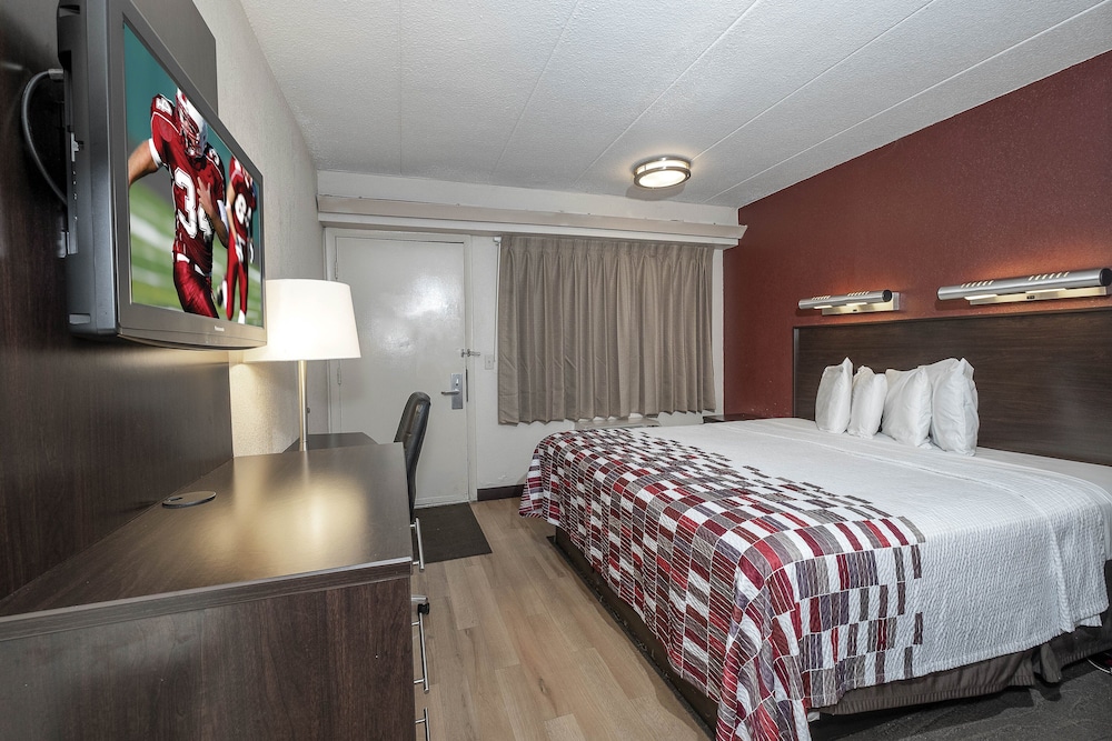 Red Roof Inn Mt Laurel - photo 19