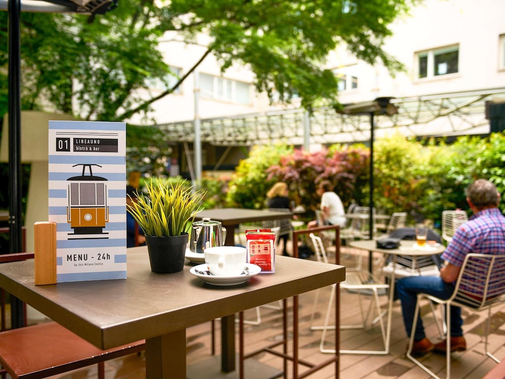 מזון ומשקאות