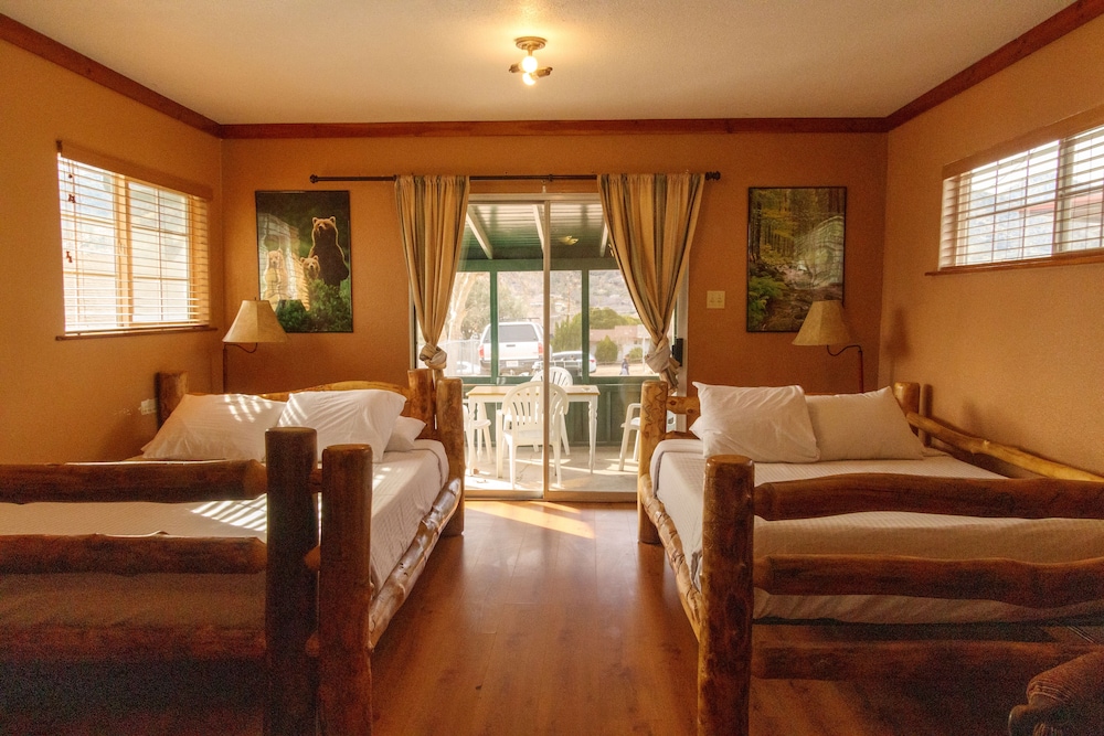 Kern Lodge Kernville - photo 19