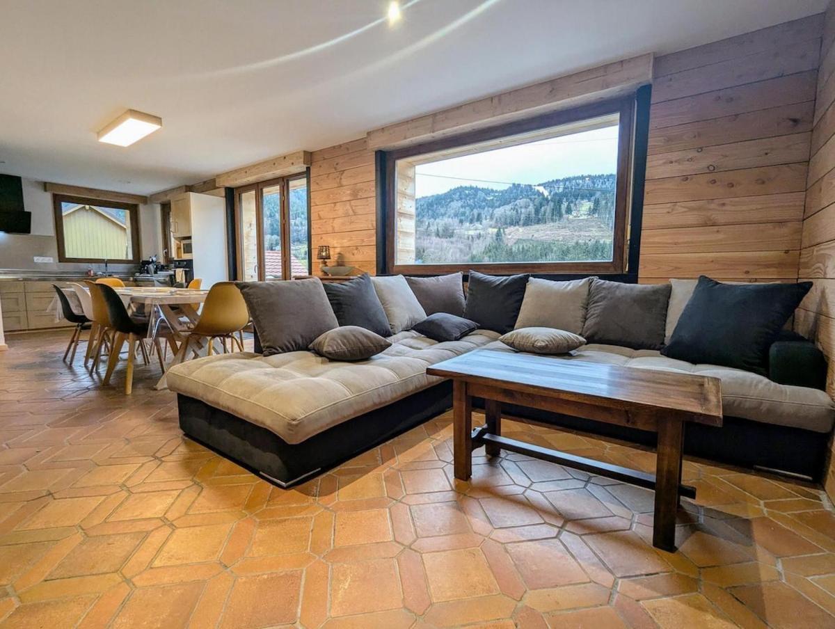 Hetre Pourpre - carbon neutral hotel in Unknown City