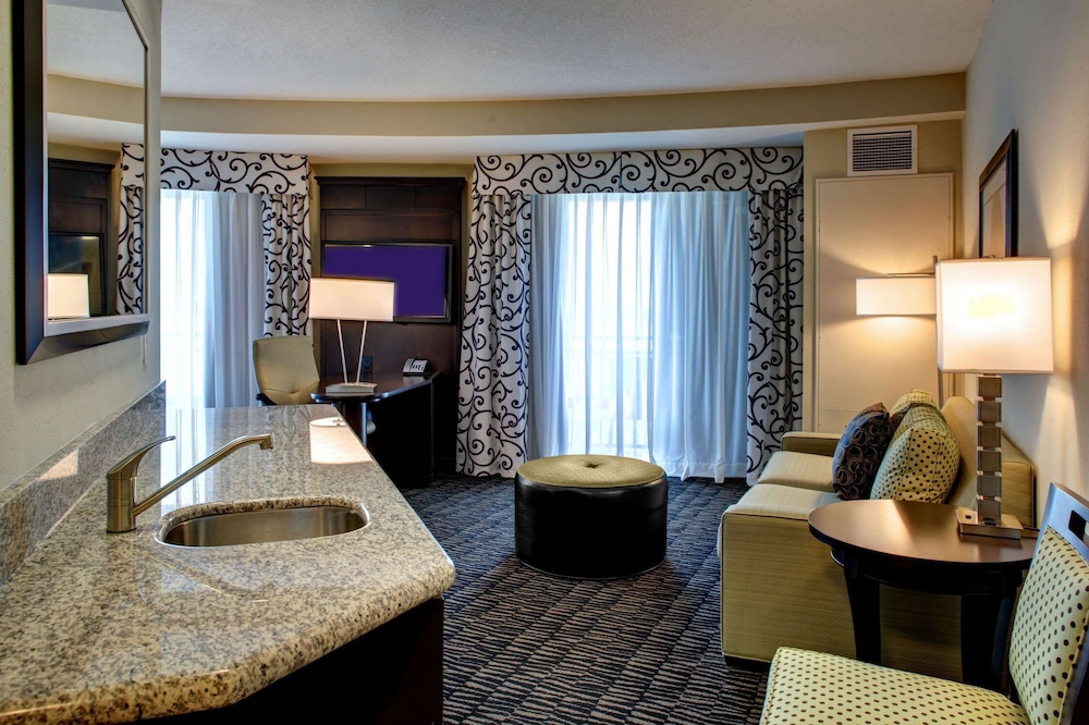 Hampton Inn & Suites Baton Rouge Downtown - photo 19