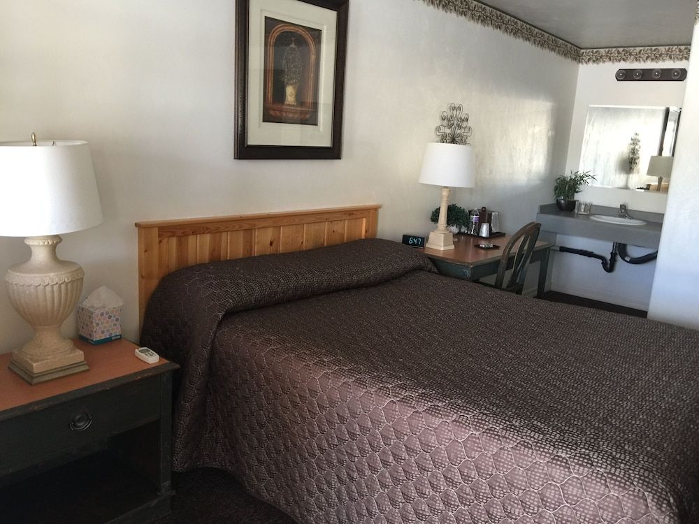 Rustic Inn Motel - photo 22