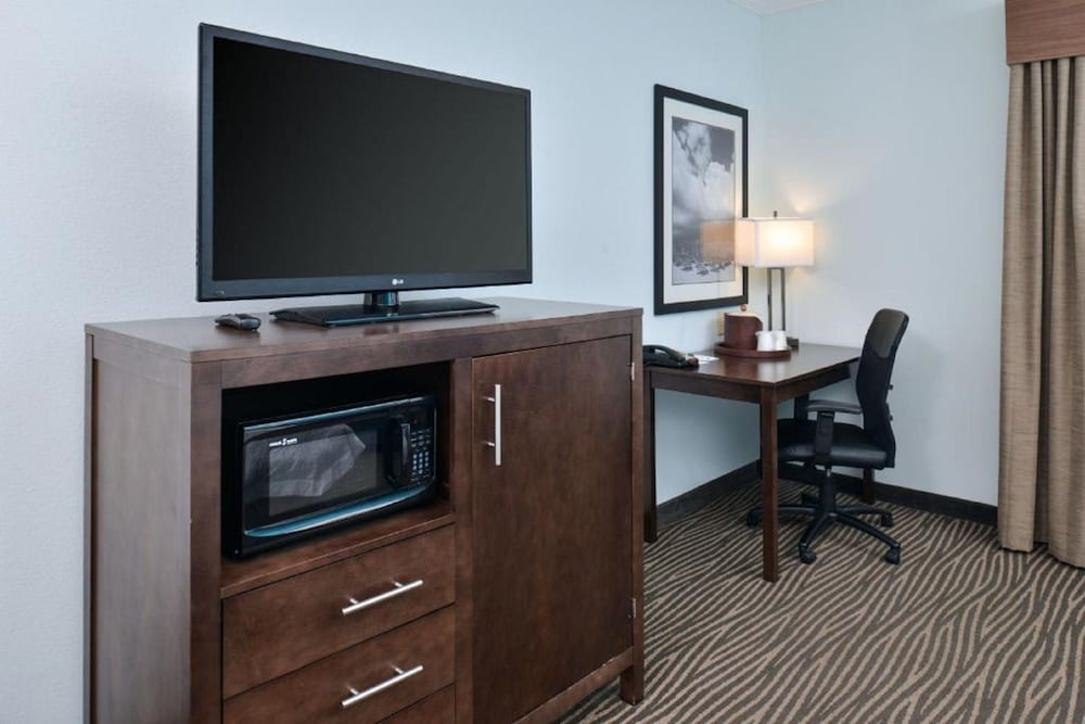 Hampton Inn & Suites Port Aransas - photo 16