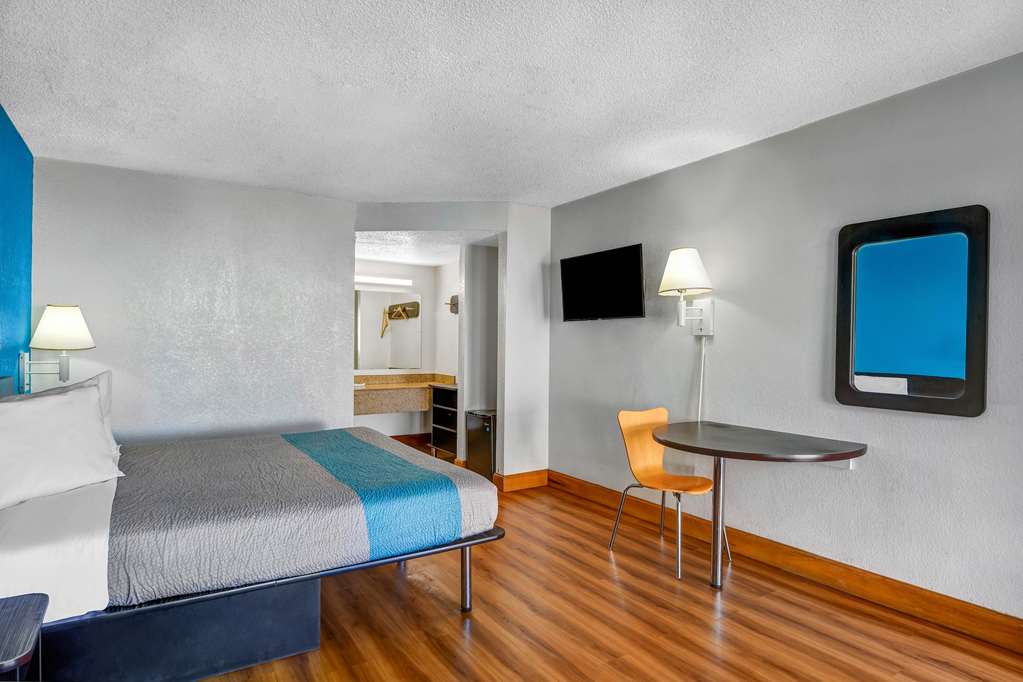 Motel 6 Atlanta GA - photo 7