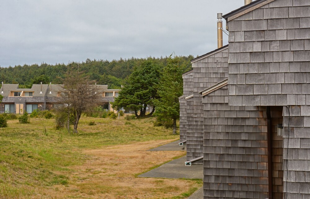 Surfcrest Resort - photo 44