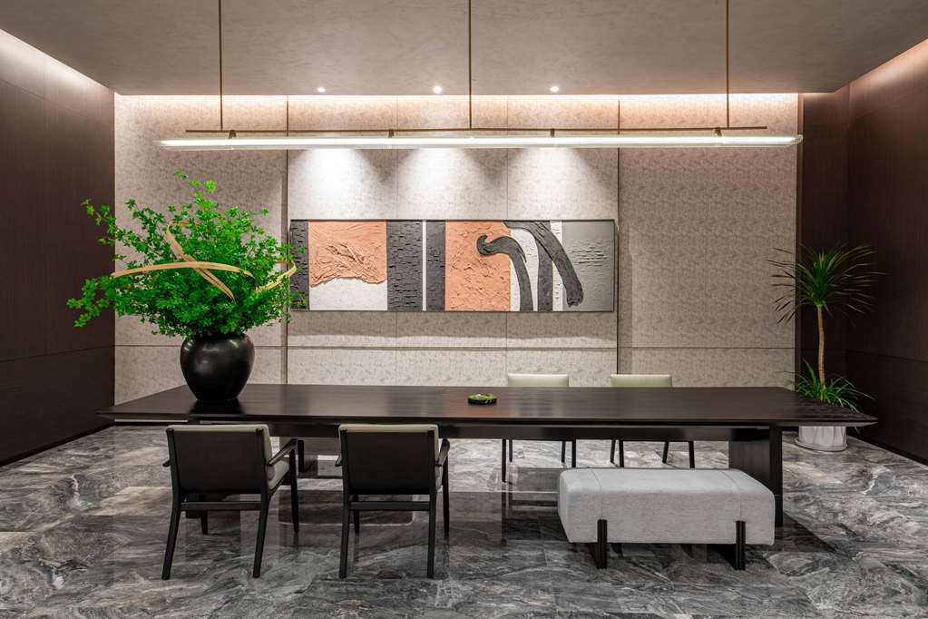 Days Hotel by Wyndham Renhuai Canglong in Renhuai, People's Republic of China