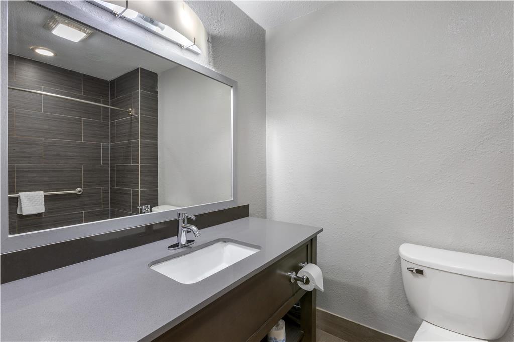 Best Western Plus Lampasas Inn & Suites - photo 17