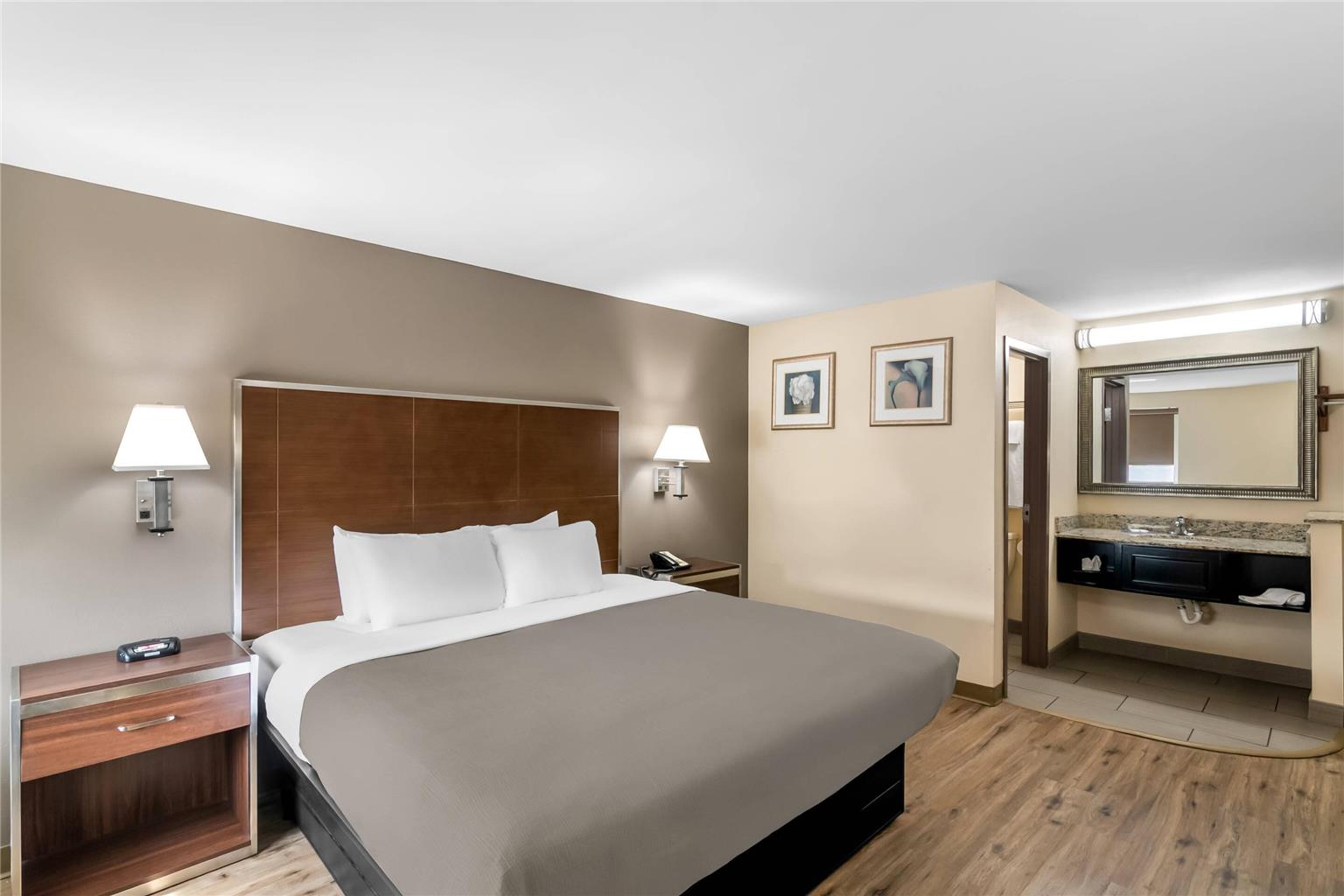 Quality Inn Waterbury East - photo 35