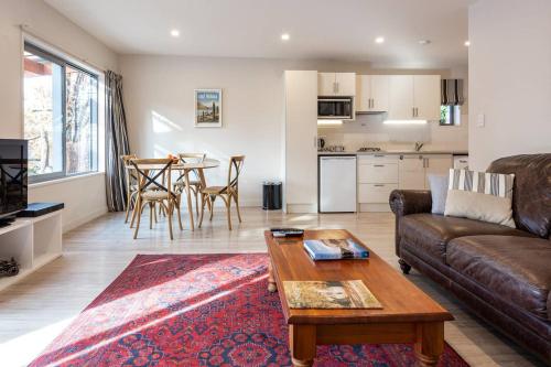 Wanaka's Private Escape — 4-Star Luxury Hotel in Wanaka, New Zealand