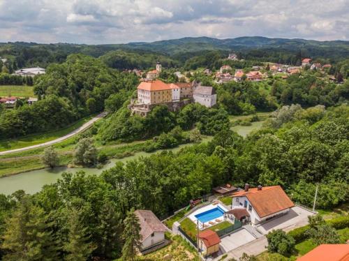 Villa Colapis — 4-Star Luxury Hotel in Ozalj, Croatia