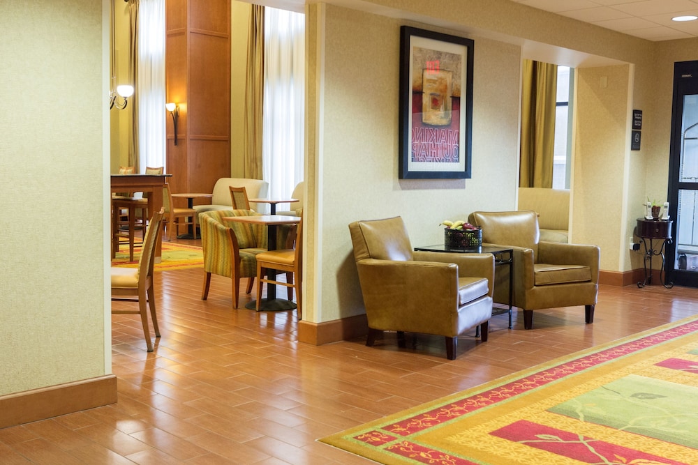 Hampton Inn & Suites Radcliff Fort Knox - photo 65