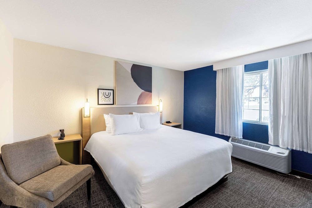 Spark by Hilton Glendale Phoenix North - photo 28