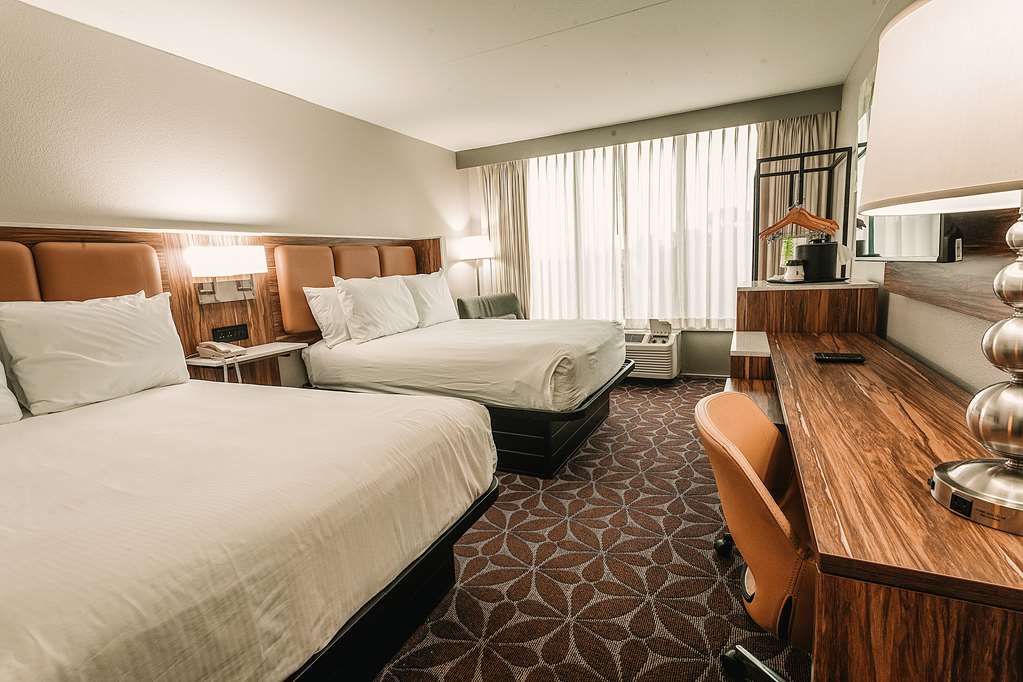 Wyndham Garden Williamsburg Busch Gardens Area - photo 20