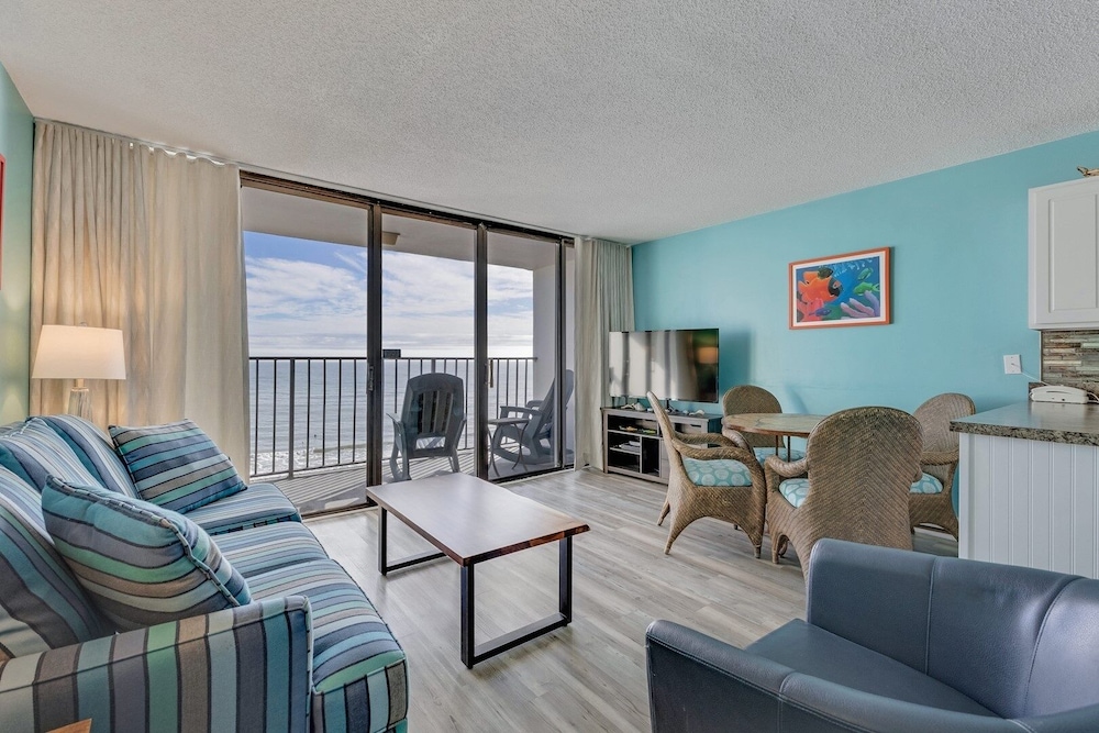 1005 Beauregard — 4-Star Luxury Hotel in Carolina Beach, United States