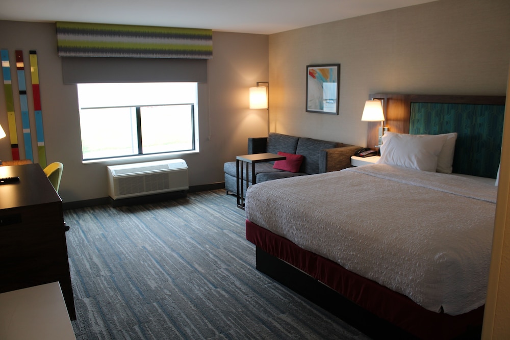 Hampton Inn & Suites Pekin Peoria Area - photo 10