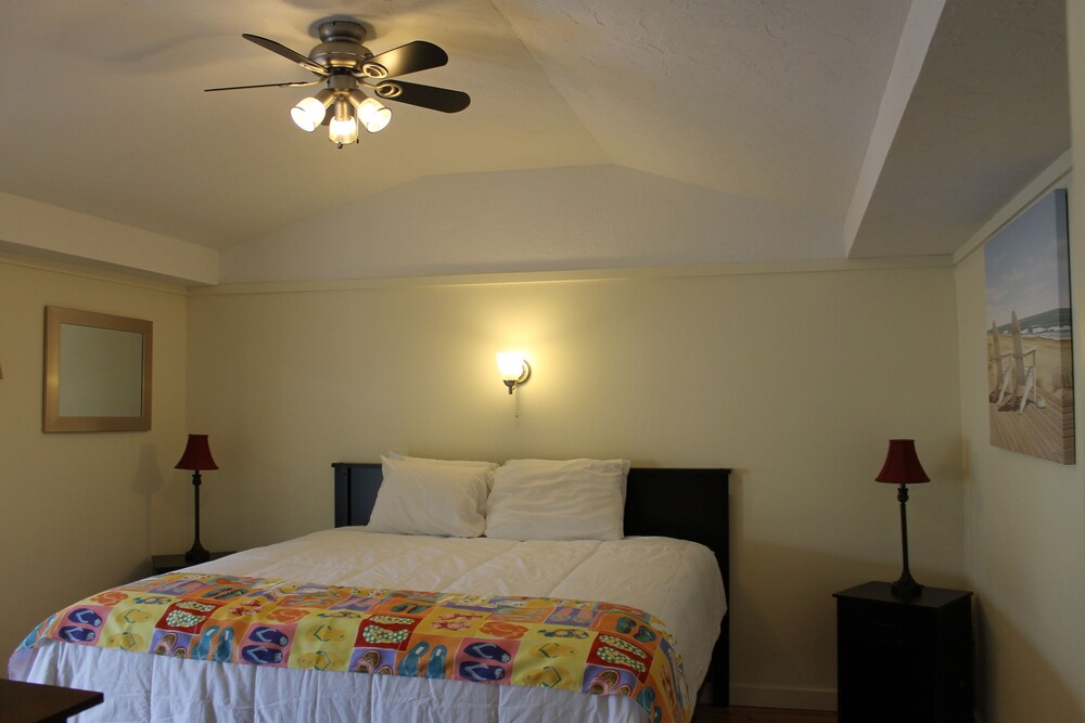 Drakes Island Resort - photo 2