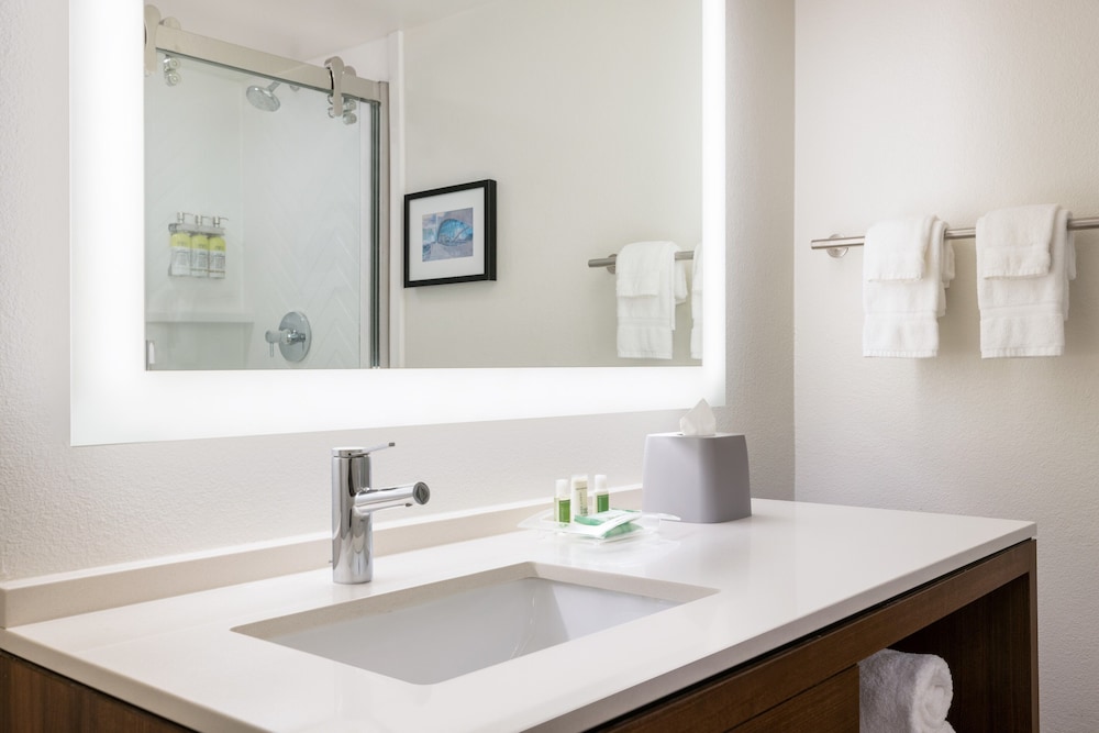 DoubleTree by Hilton Fort Worth South Hotel & Conference Center - photo 26