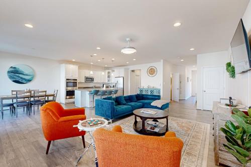 Ocean View Beach Club 12 Nantasket Ave — 4-Star Luxury Hotel in Ocean View, United States
