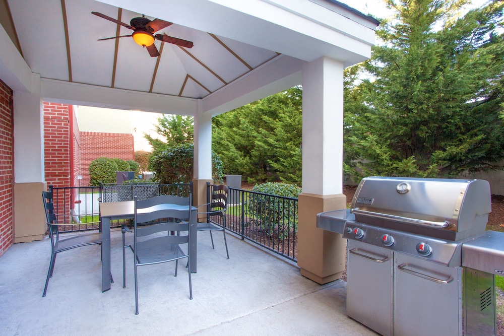 Candlewood Suites Virginia Beach Town Center by IHG - photo 28