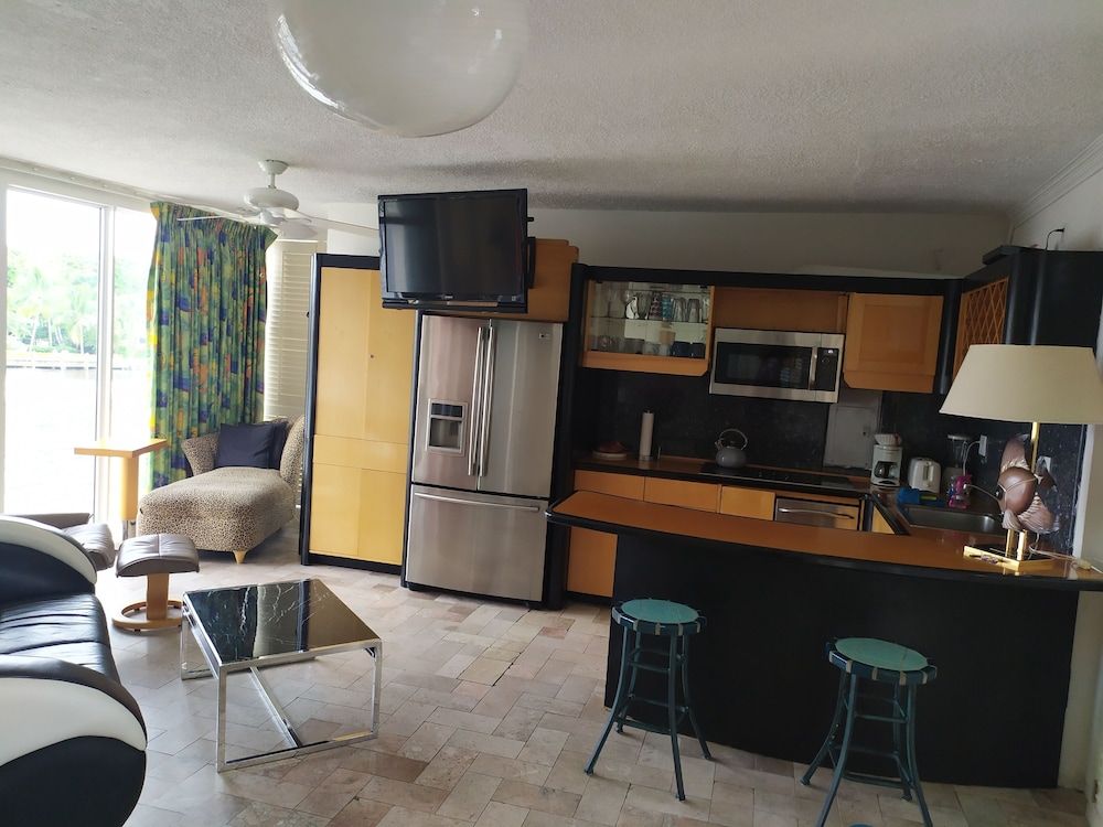 Manhattan Tower Apartment Hotel - photo 79