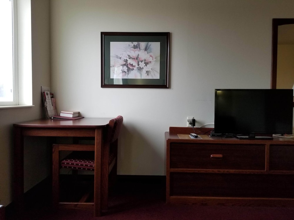 Bilmar Inn & Suites Dell Rapids Near Sioux Falls - photo 14
