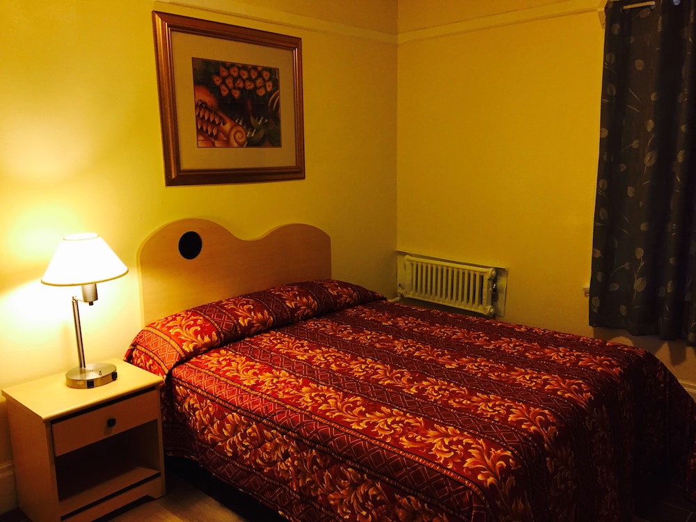 Aldrich Hotel - photo 6
