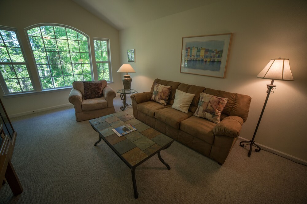 True Blue Resort - photo 24
