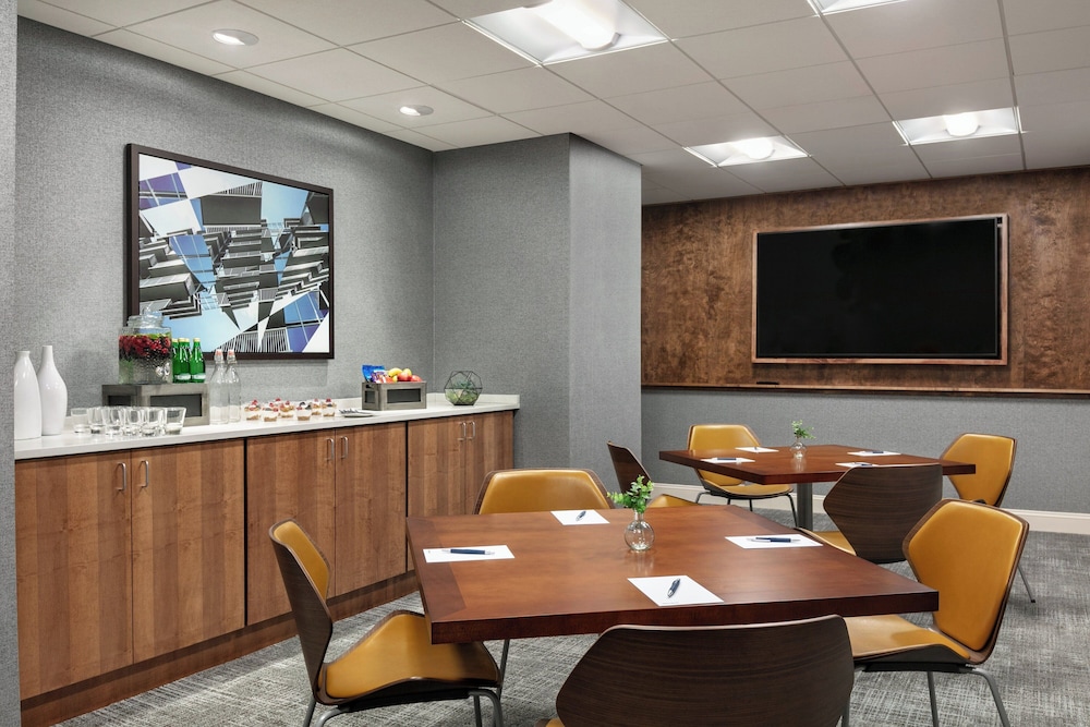 Sheraton Raleigh Hotel - photo 39