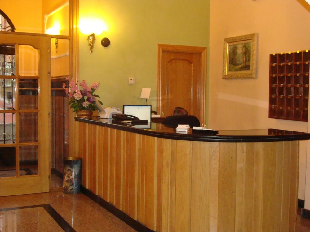 Hostal Universal — Benavente — photo 4