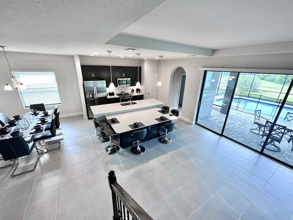 Balmoral Resort 194kb 6 Bedroom Home by RedAwning - photo 65